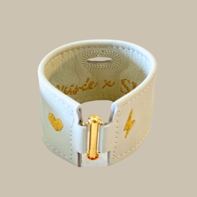 COFFRET FABULEUSE - Une manchette écru & Un clip au choix